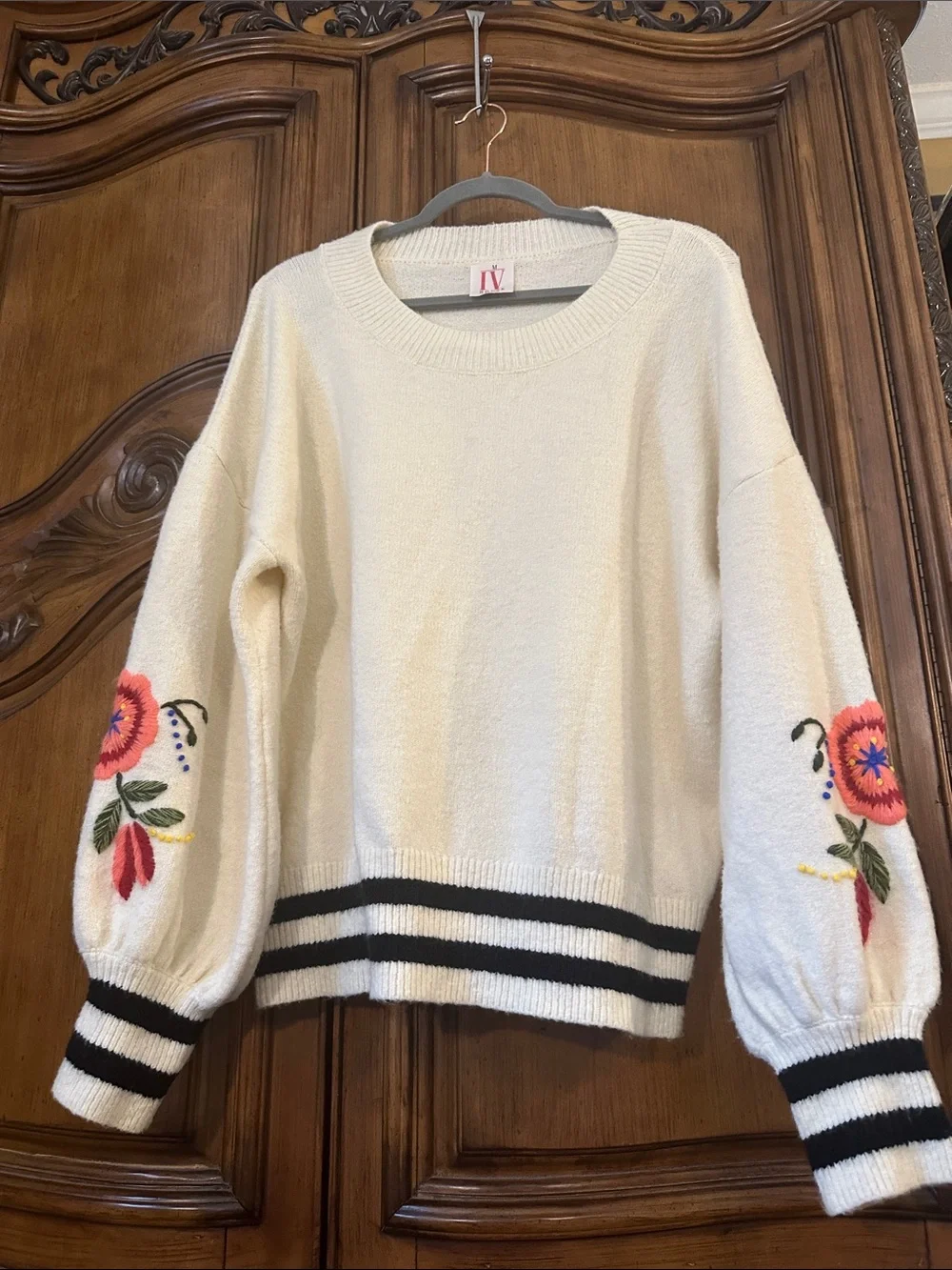 Embroidered  Floral  Oversized Cream Sweater W/ Black Stripes Puffer longsleeves
